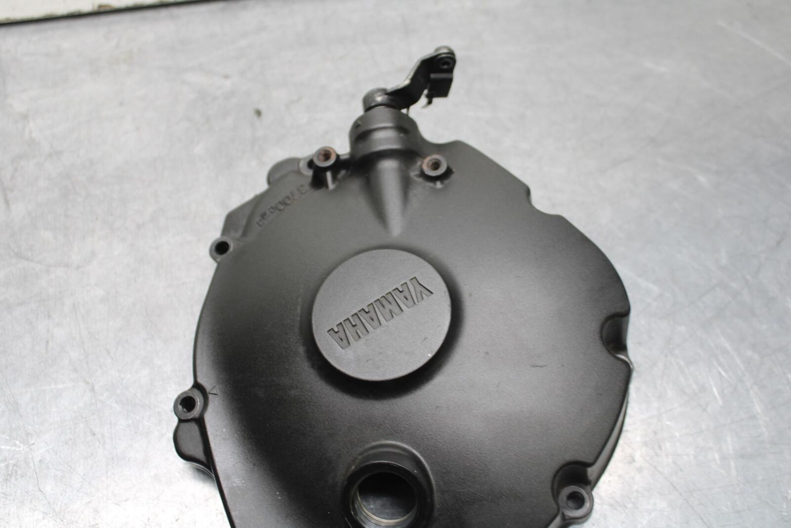09-14 YAMAHA YZF R1 CLUTCH SIDE ENGINE MOTOR COVER 14B-15421-00-00 BB471