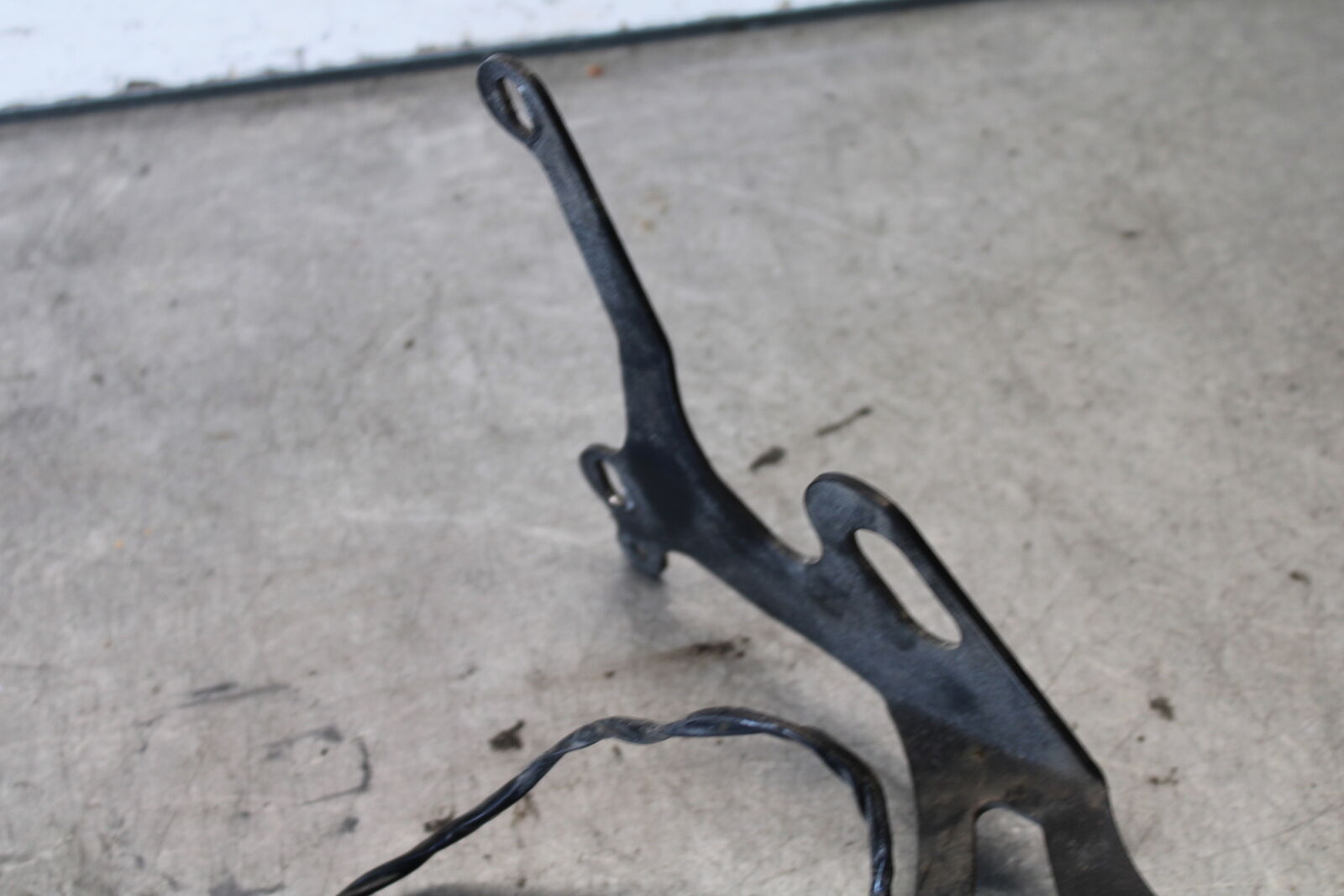 03-04 HONDA CBR600RR R&G FENDER ELIMINATOR LICENSE PLATE BRACKET BB661