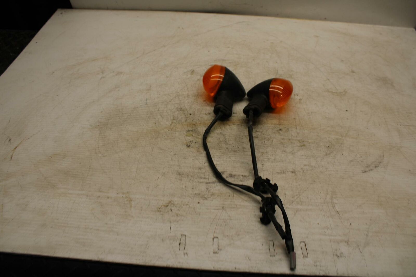 16-21 YAMAHA XSR900 REAR LEFT RIGHT TURN SIGNALS LIGHT INDICATORS BB362
