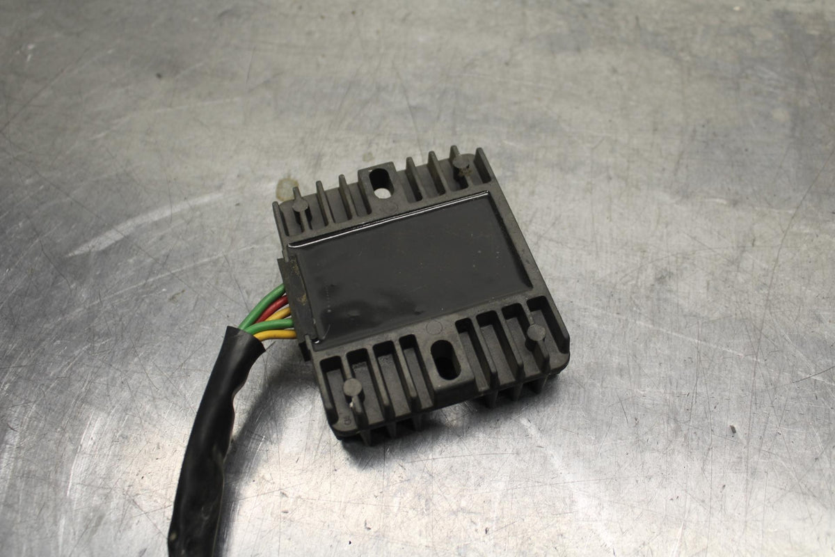 2004 Honda CBR600F4i RECTIFIER VOLTAGE REGULATOR 31600-MBW-D21 BB606