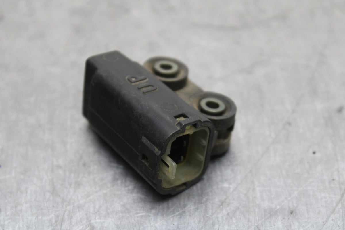 04-05 YAMAHA YZF R1 TIP OVER BANK ANGLE CRASH SENSOR SWITCH BB131