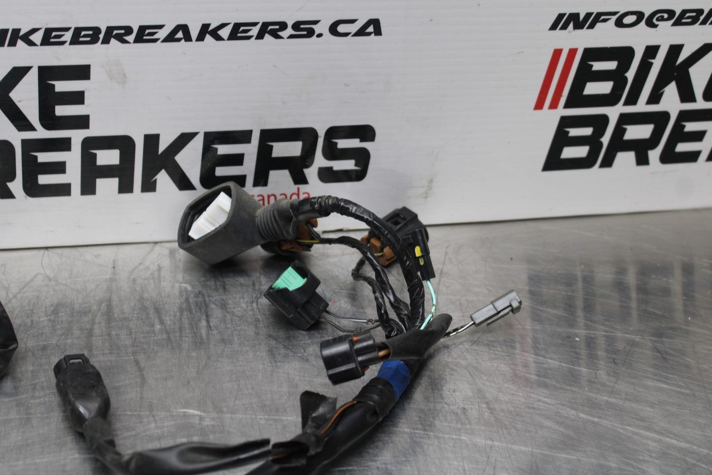 08-10 SUZUKI GSXR 600 HEADLIGHT SPEEDO GAUGES WIRING HARNESS WIRE LOOM BB202