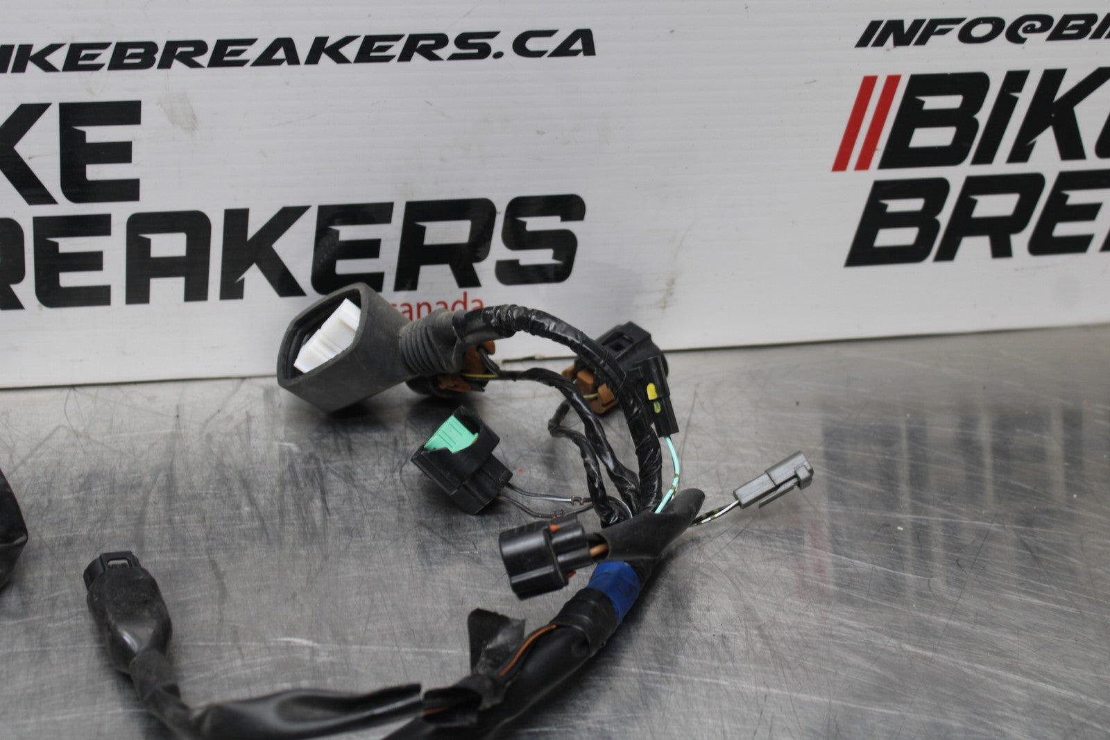 08-10 SUZUKI GSXR 600 HEADLIGHT SPEEDO GAUGES WIRING HARNESS WIRE LOOM BB202