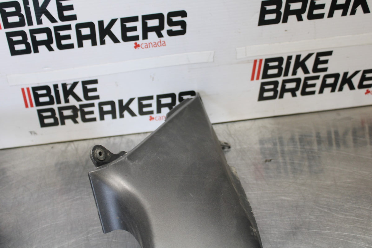 00-05 KAWASAKI NINJA ZX12R RIGHT LEFT INNER FAIRINGS COWLS PANELS BB892