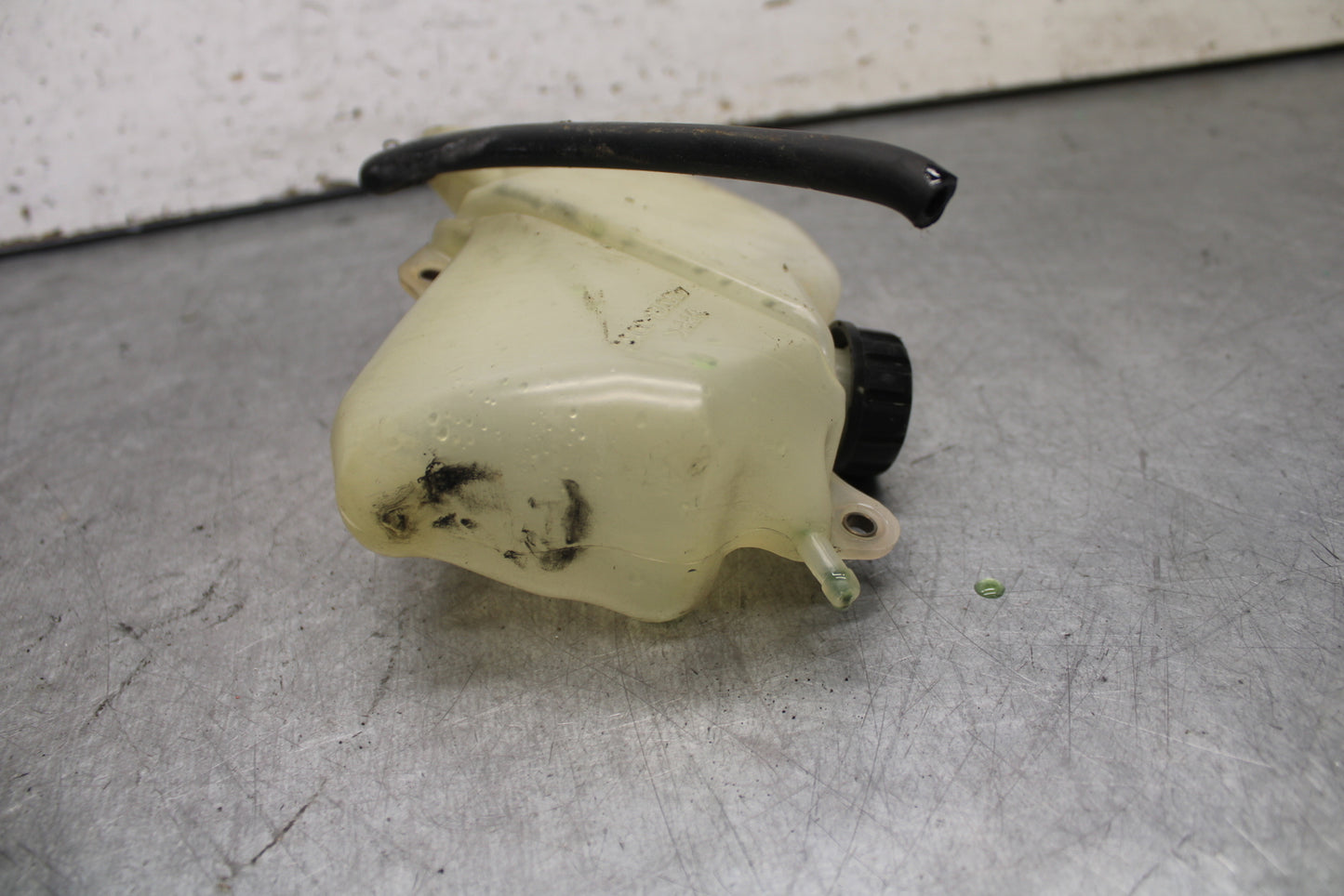 09-12 KAWASAKI NINJA ZX6R COOLANT WATER TANK RESERVOIR BOTTLE BB698