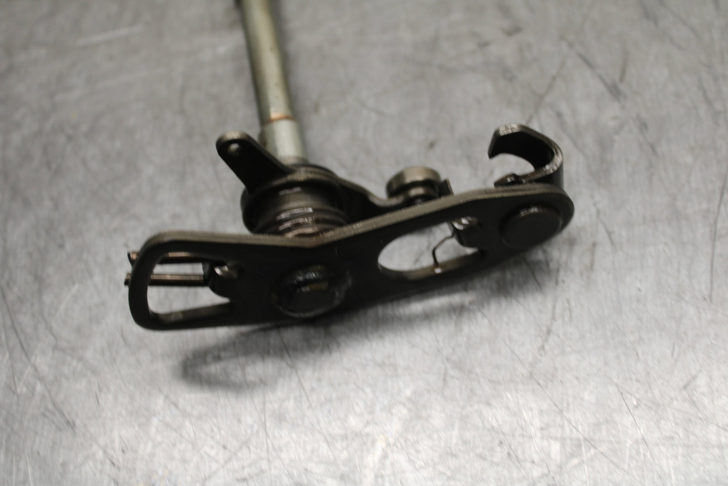 06 YAMAHA YZF R6 SHIFTER SHIFT SHAFT BB716