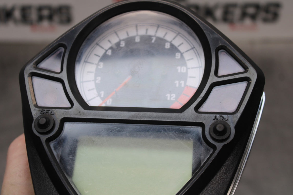 03 SUZUKI SV650 SPEEDO TACH GAUGES DISPLAY CLUSTER SPEEDOMETER TACHOMETER BB846