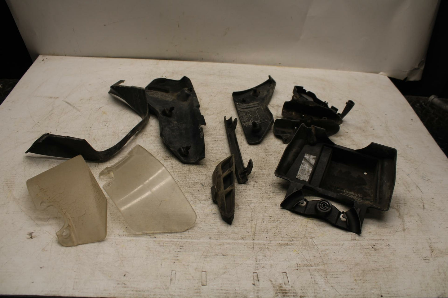 07-13 BMW R1200GS ADVENTURE MISALANEOUS PLASTICS BB368