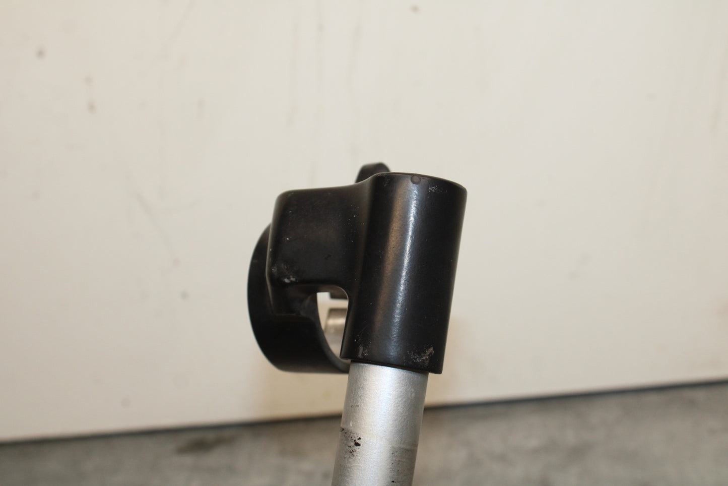 00-02 KAWASAKI NINJA ZX6R LEFT RIGHT CLIP ON ONS HANDLEBARS PAIR SET BB750