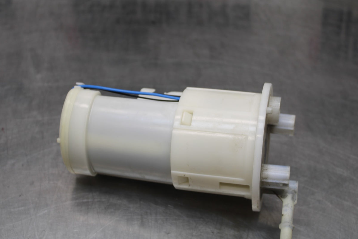 07 YAMAHA YZF R1 FUEL PUMP GAS PETROL SENDER UNIT BB826