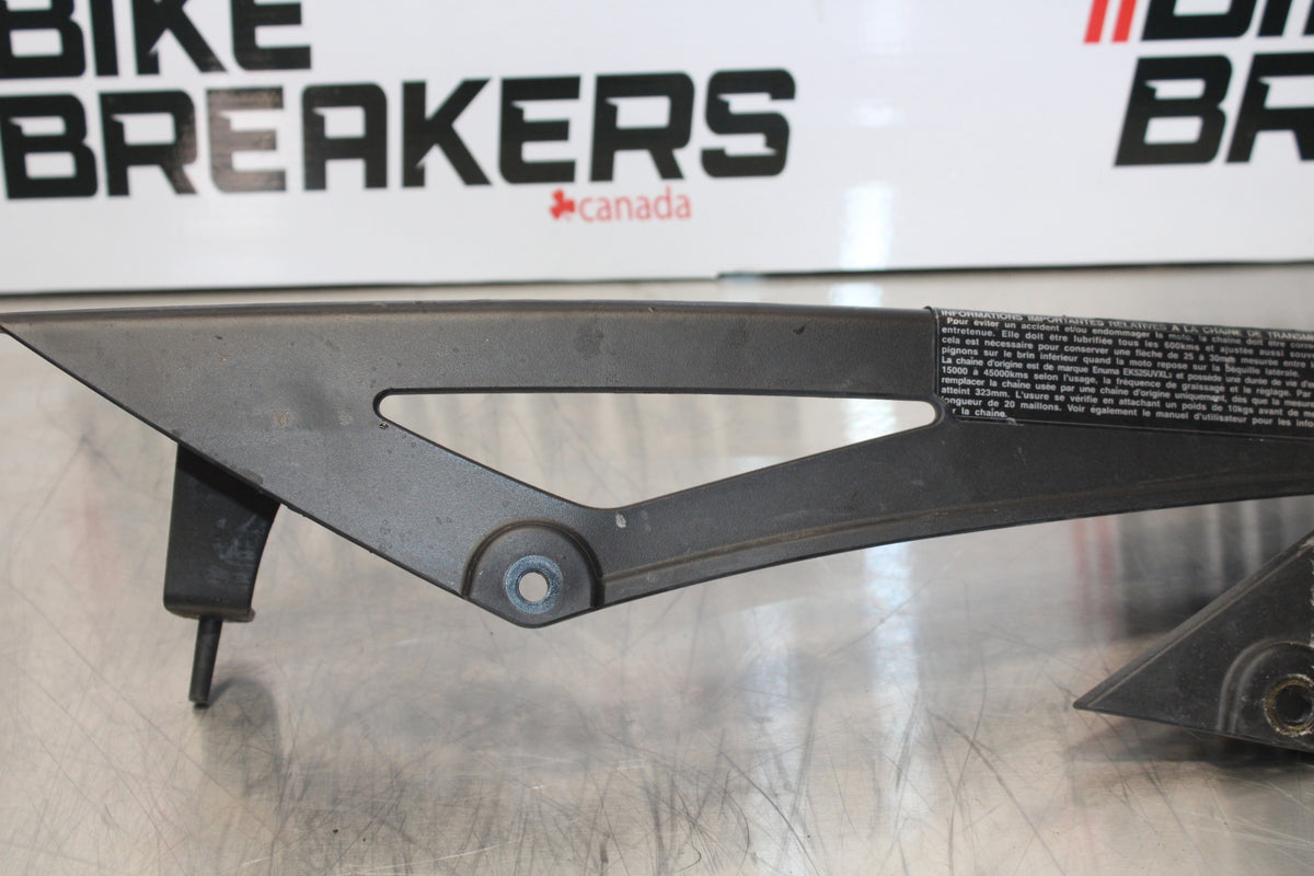 07 KAWASAKI Z1000 REAR BACK DRIVE CHAIN GUARD COVER SHIELD BB148