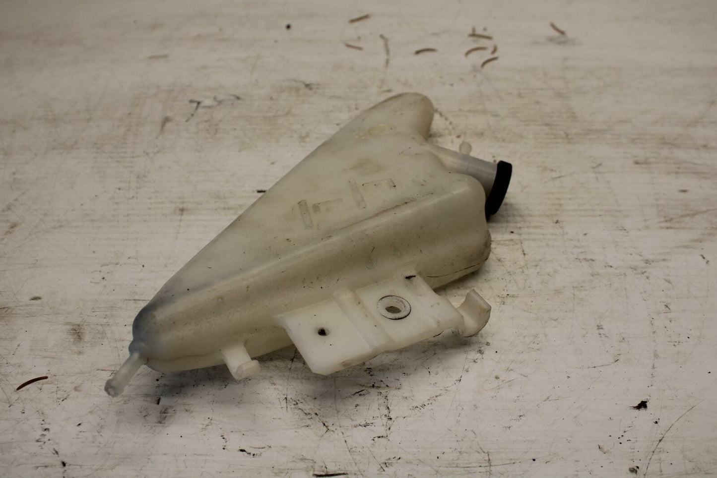 11-19 SUZUKI GSXR600 COOLANT WATER TANK RESERVOIR BOTTLE BB294