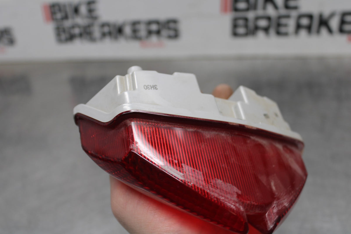 11-24 SUZUKI GSXR750 REAR TAIL TAILLIGHT BACK BRAKE LIGHT BB879