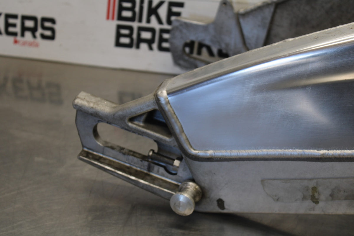 10-11 BMW S1000RR REAR SWINGARM BACK SUSPENSION SWING ARM BB941