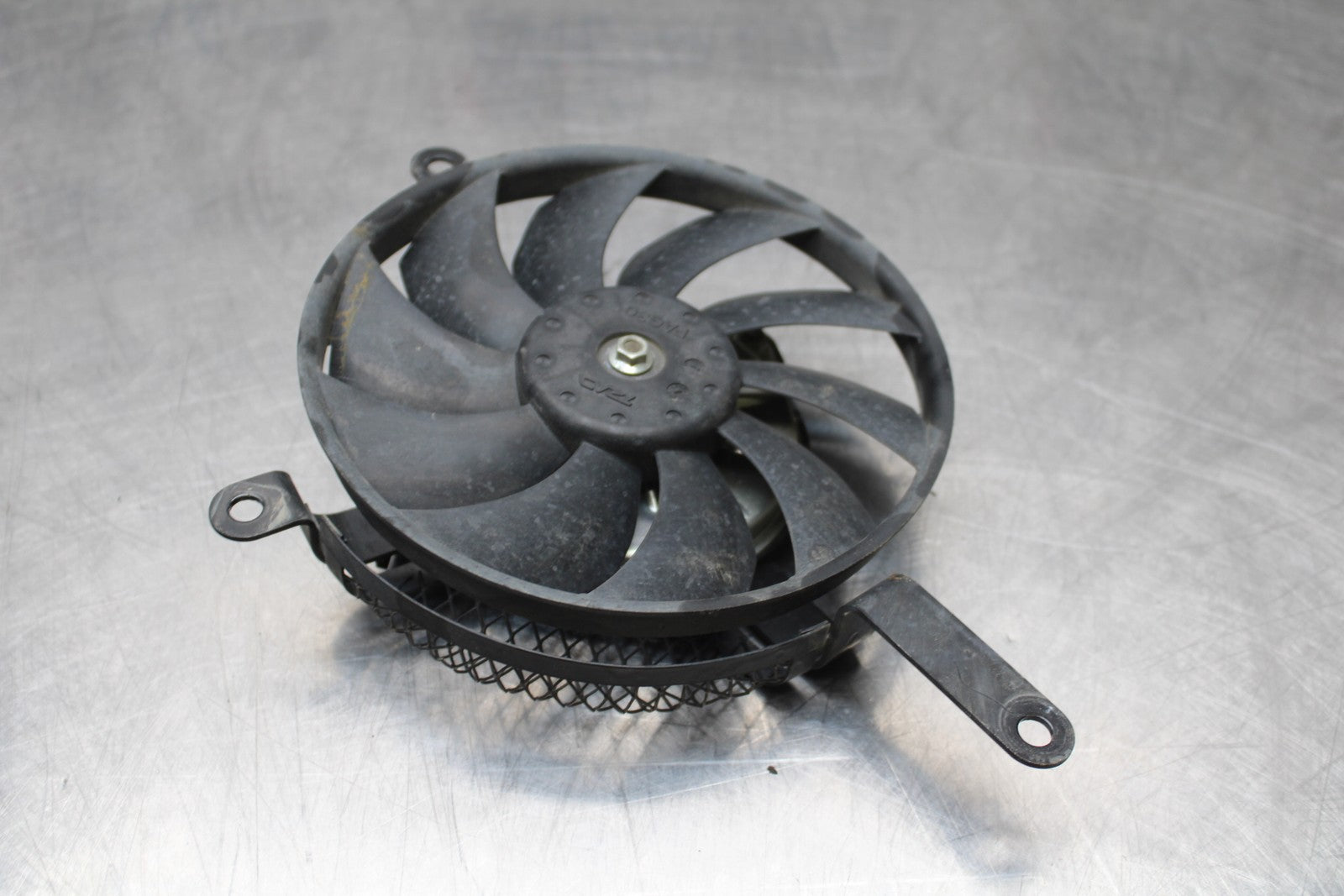 06-07 SUZUKI GSXR 600 ENGINE RADIATOR COOLING FAN BB178