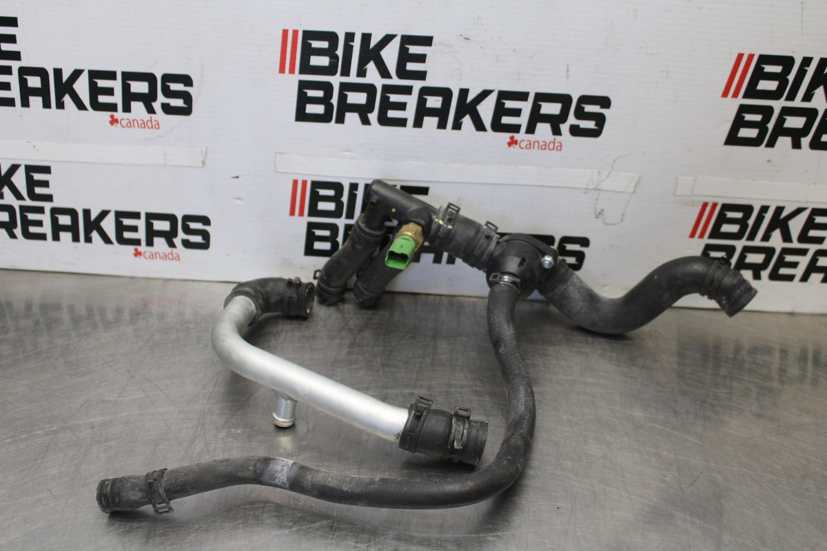 16 APRILIA TUONO V4 1100 RADIATOR HOSES ENGINE COOLANT WATER PIPES SET  BB905
