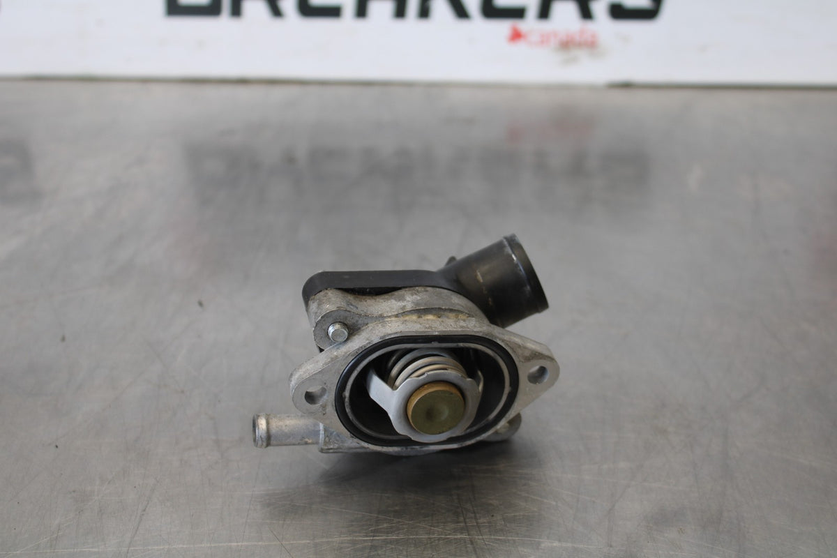 11-24 SUZUKI GSXR750 THERMOSTAT W HOUSING ASSEMBLY BB879