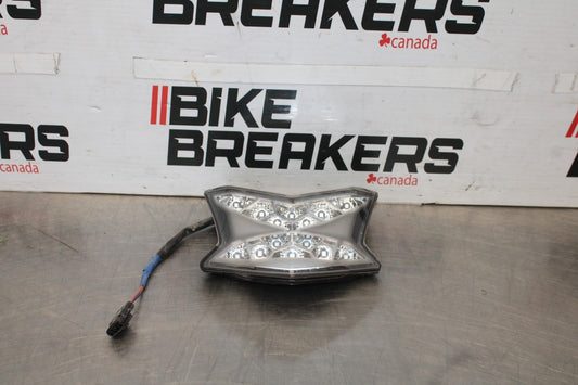 23 KAWASAKI NINJA 650 EX650 REAR TAIL TAILLIGHT BACK BRAKE LIGHT BB920