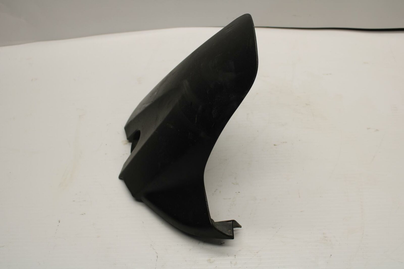 08-09 SUZUKI GSXR600 REAR BACK WHEEL TIRE HUGGER FENDER BB244