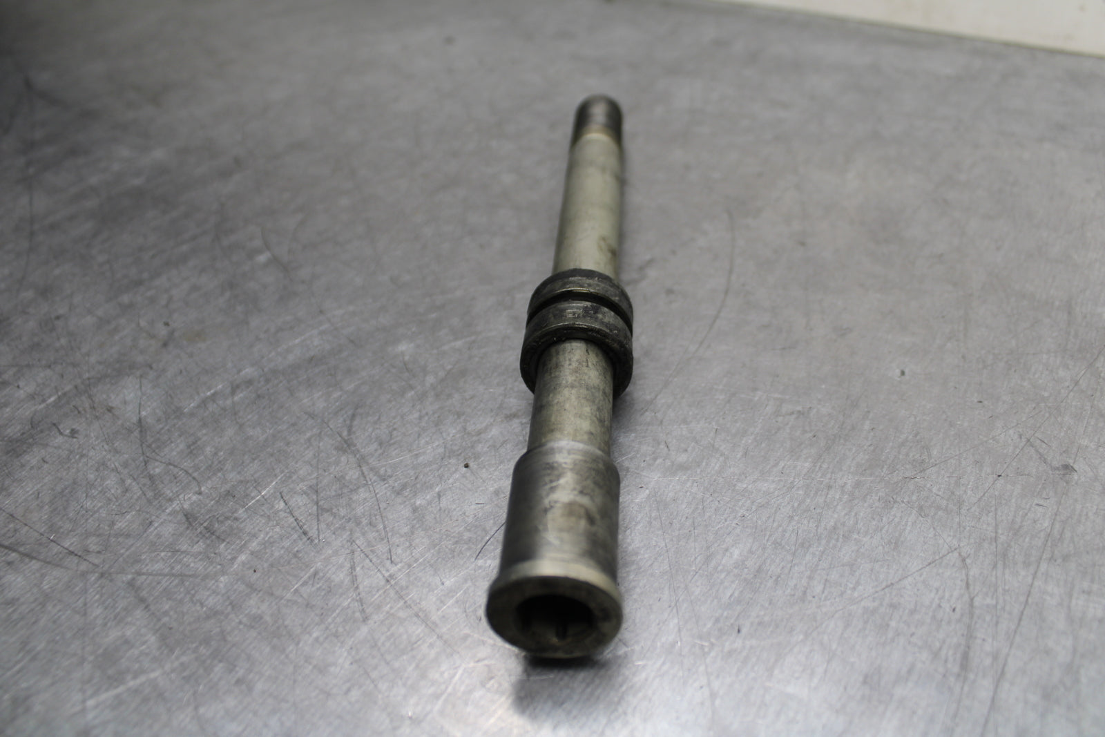 07-09 KAWASAKI VERSYS 650 FRONT WHEEL RIM AXLE PIVOT BOLT BB125