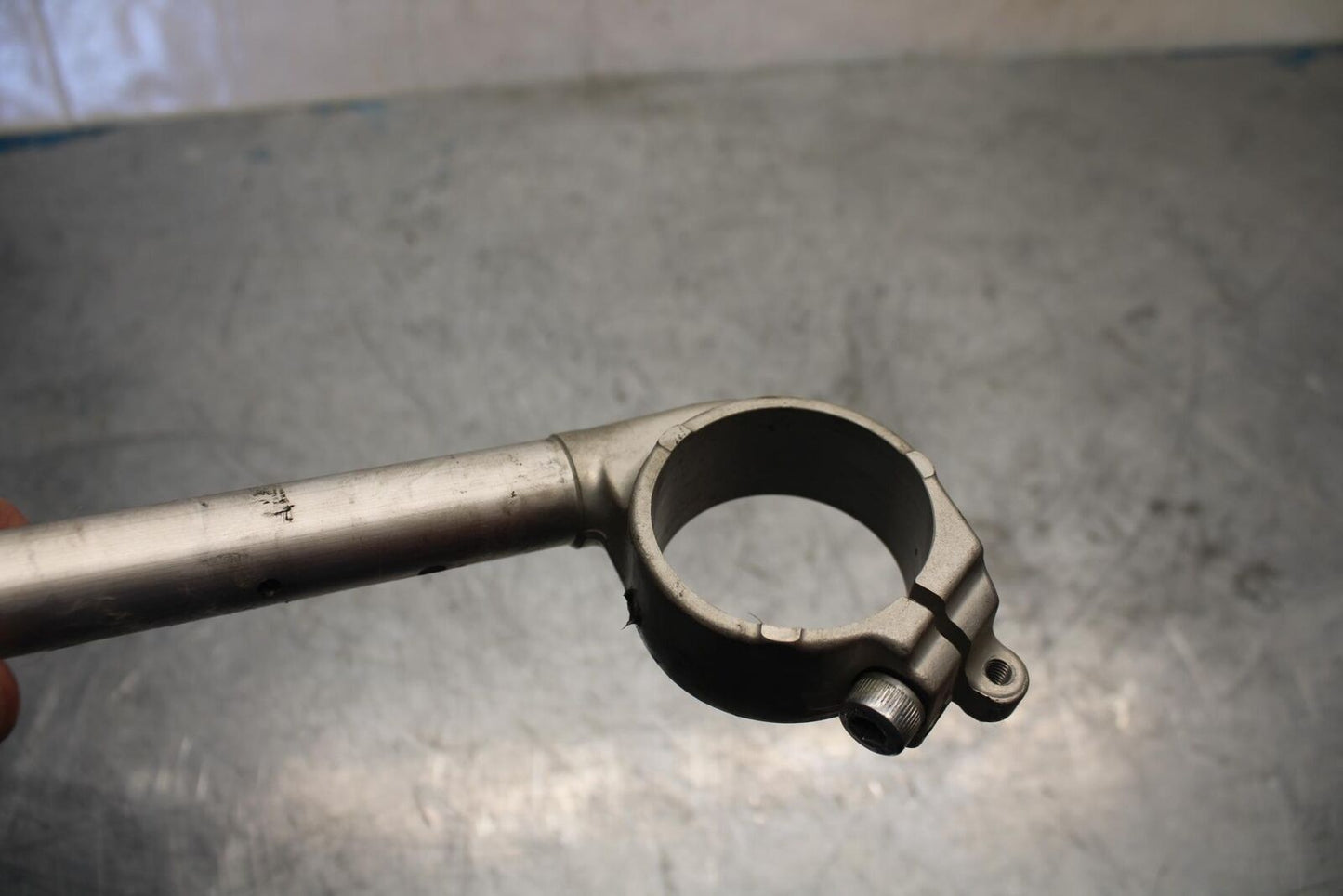 07-08 YAMAHA YZF R1 RIGHT CLIP ON HANDLEBAR BB425