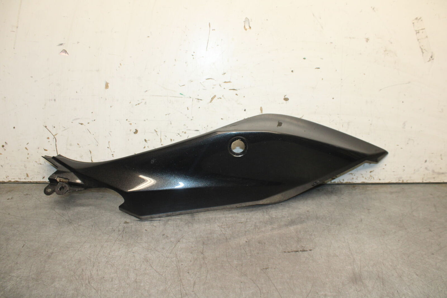 18-23 KAWASAKI NINJA 400 EX400 ABS LEFT REAR BACK TAIL FAIRING COWL SHROUD BB747