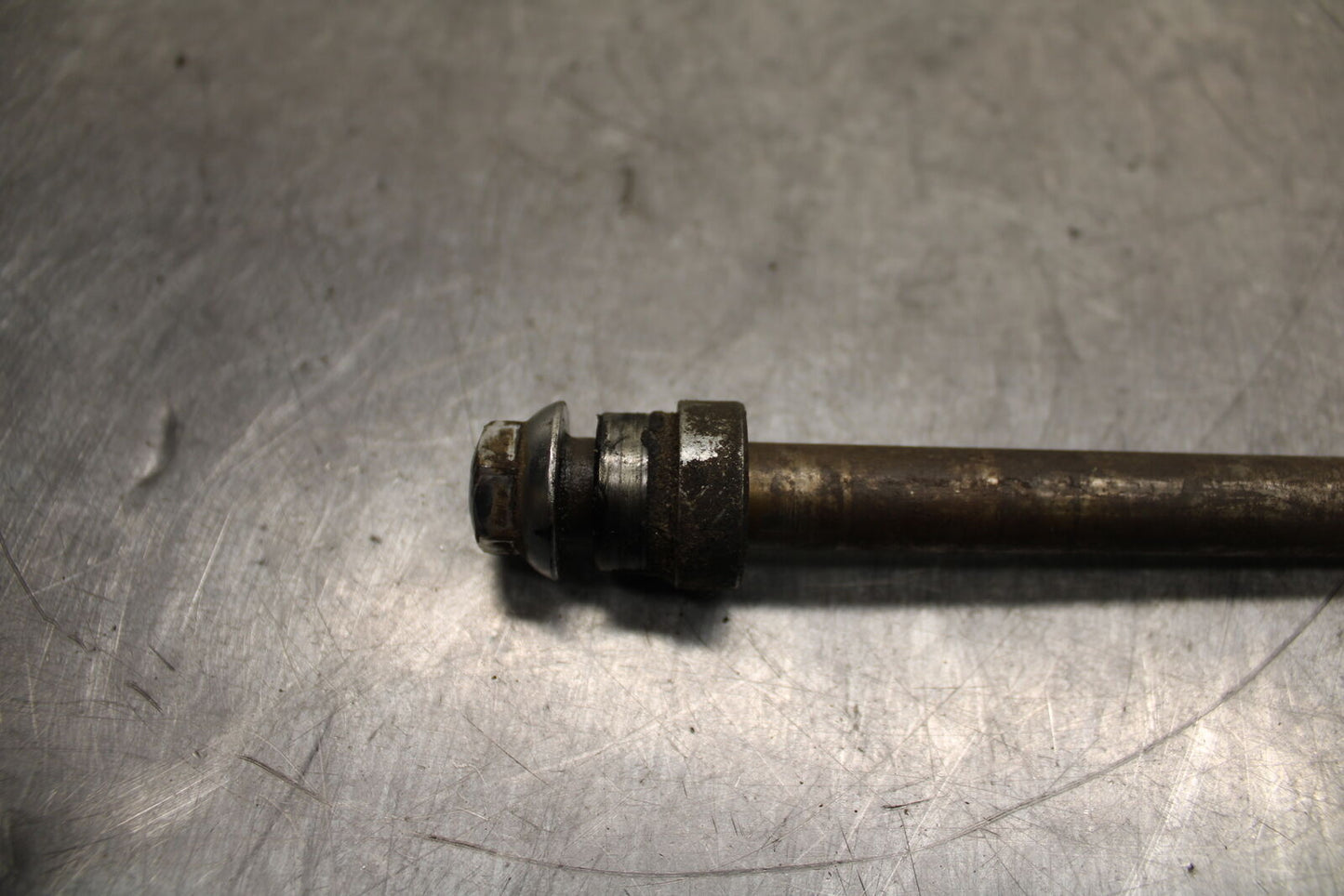 1984 Yamaha Virago 1000 FRONT WHEEL RIM AXLE PIVOT BOLT BB117