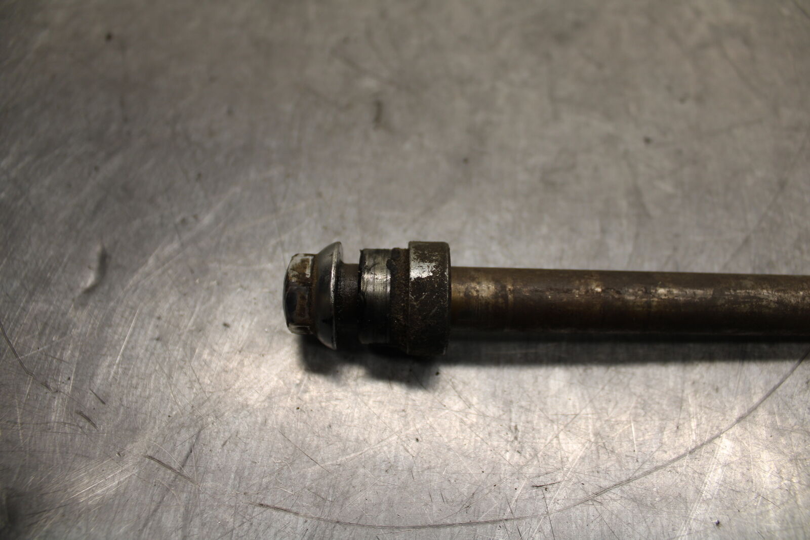 1984 Yamaha Virago 1000 FRONT WHEEL RIM AXLE PIVOT BOLT BB117