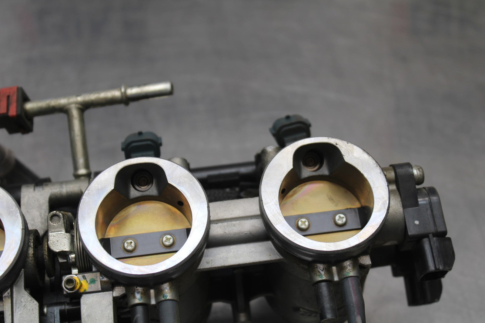 07-08 KAWASAKI NINJA ZX6R MAIN FUEL INJECTORS / THROTTLE BODIES BB203