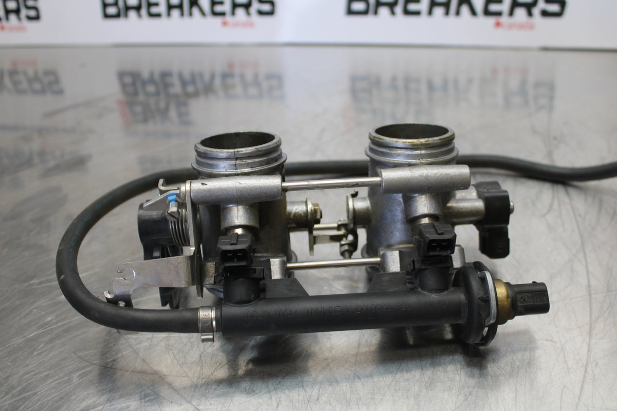 06-12 BMW F800ST MAIN FUEL INJECTORS / THROTTLE BODIES BB144