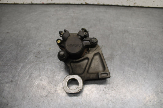06 YAMAHA YZF R6 REAR BACK BRAKE CALIPER W MOUNT BRACKET BB716