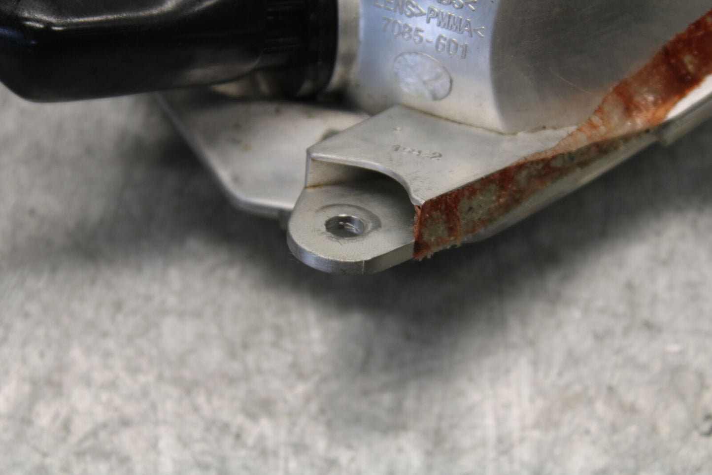 18-23 KAWASAKI NINJA 400 RIGHT FRONT TURN SIGNAL LIGHT INDICATOR BB660