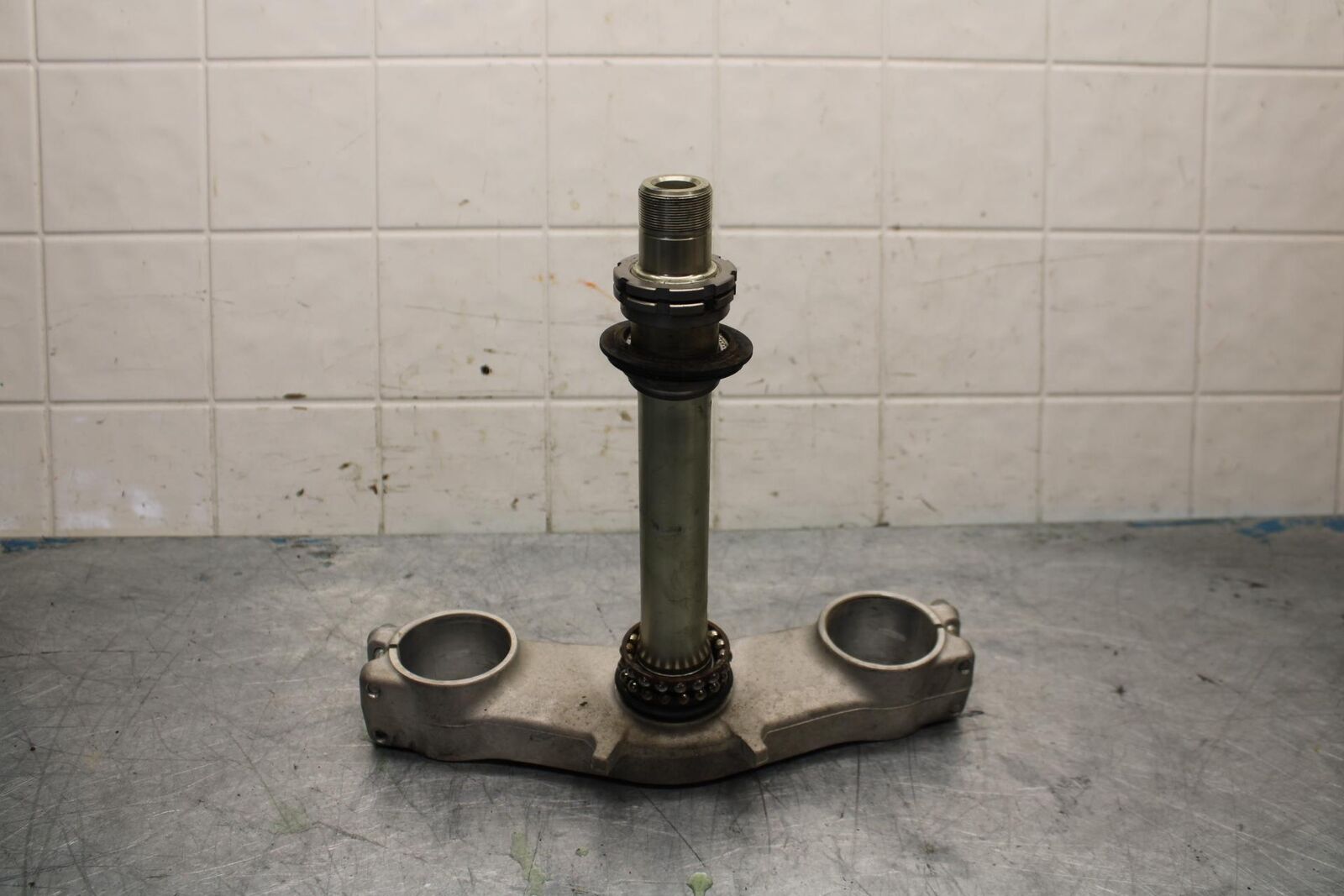 11-15 KAWASAKI ZX1000R FRONT FORKS CLAMP LOWER TRIPLE TREE STEM BB445