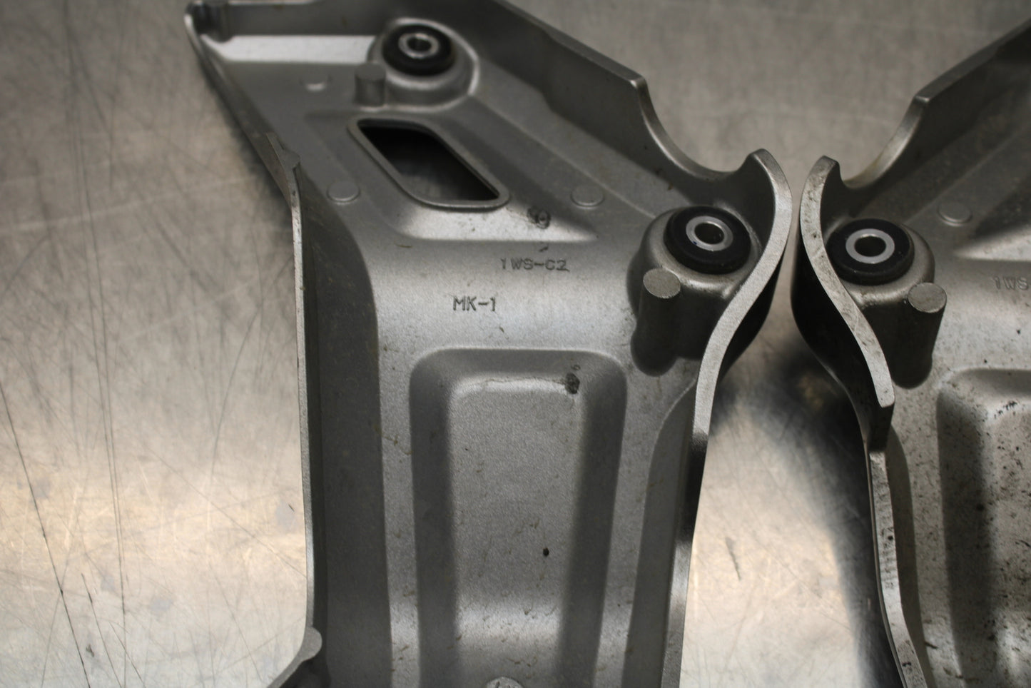 14-17 YAMAHA FZ07 RIGHT LEFT FRAME MID SIDE COVERS COWLS PANELS TRIM BB162