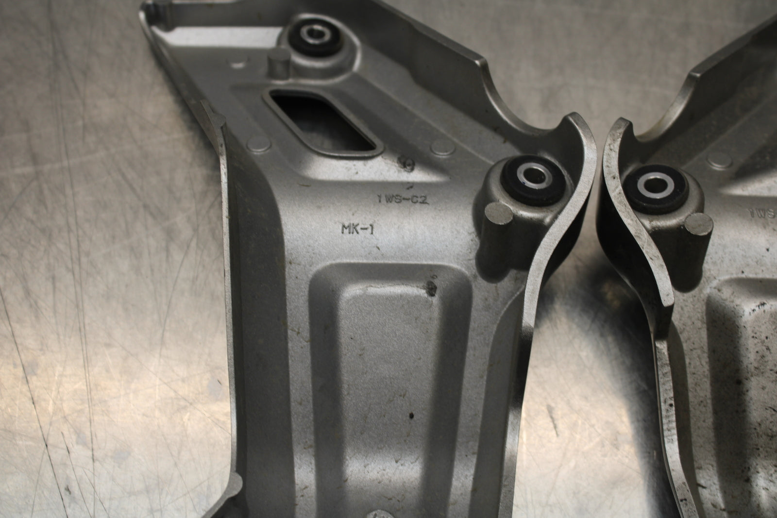 14-17 YAMAHA FZ07 RIGHT LEFT FRAME MID SIDE COVERS COWLS PANELS TRIM BB162
