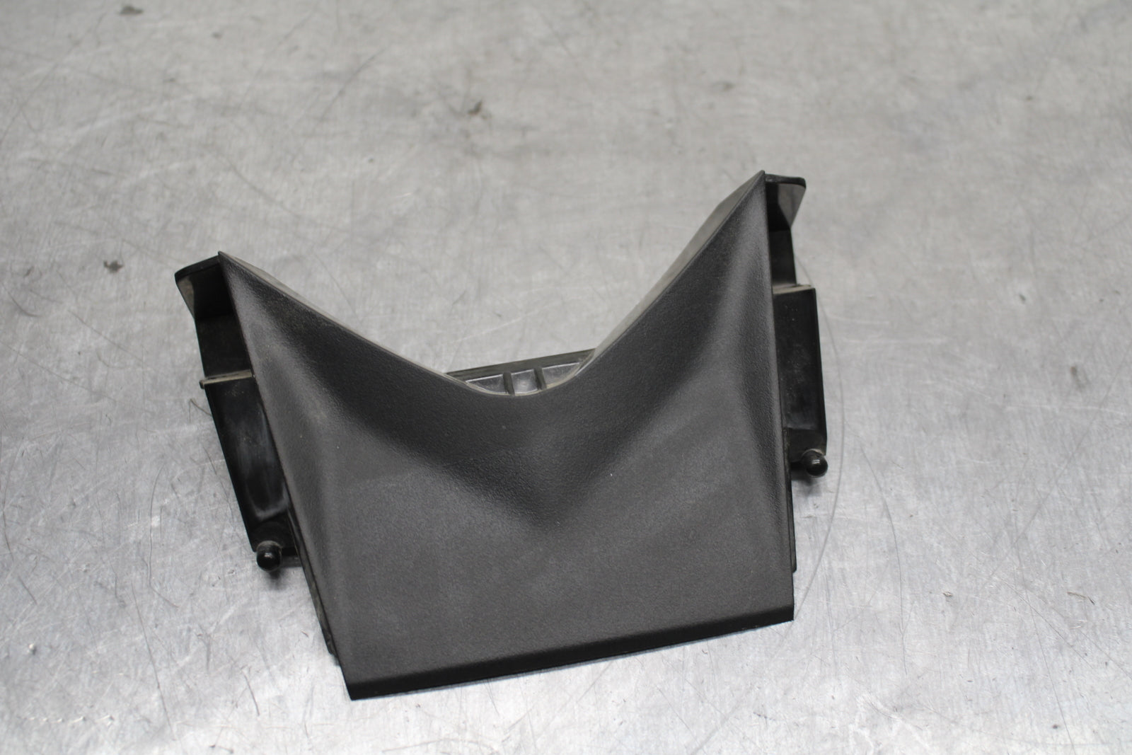 15-16 HONDA CB300F CENTER REAR BACK TAIL FAIRING COVER TRIM COWL BB740
