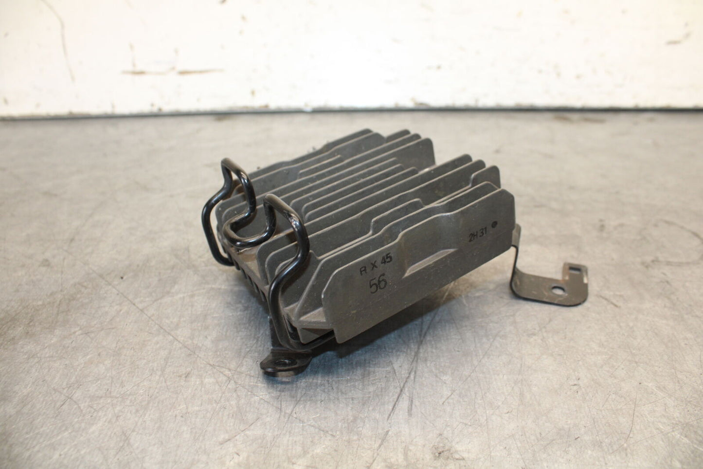 13-18 KAWASAKI NINJA ZX6R RECTIFIER VOLTAGE REGULATOR  BB682