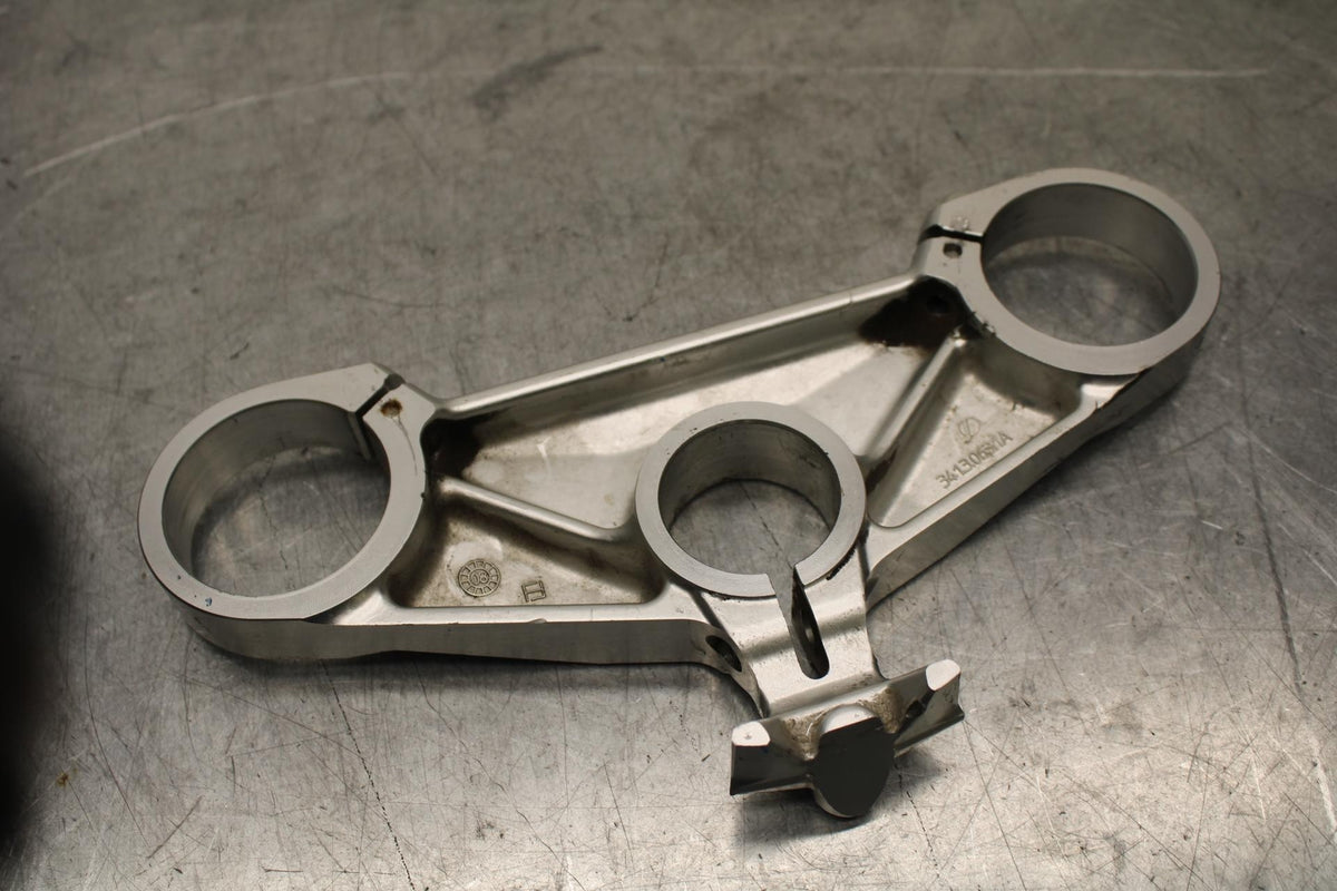 08-10 DUCATI 848 FORKS UPPER TRIPLE TREE CLAMP BB623