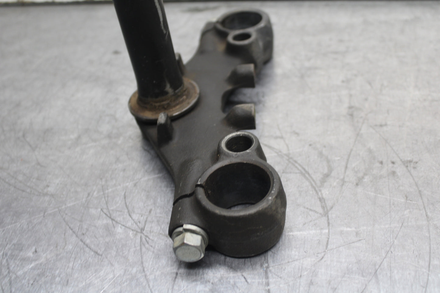 74-84 KAWASAKI KZ400 FRONT FORKS CLAMP LOWER TRIPLE TREE STEM BB107