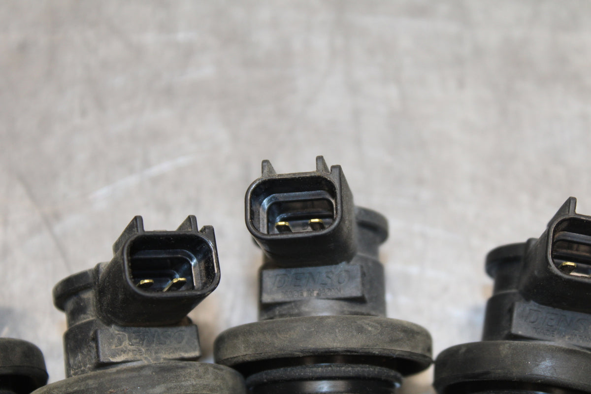 08-10 SUZUKI GSXR 600 IGNITION COILS COIL SPARK PLUG CAPS BB753