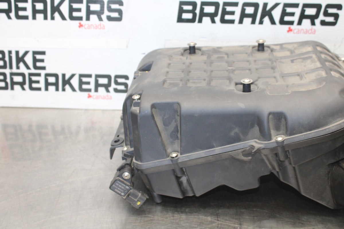 16 APRILIA TUONO V4 1100 AIRBOX AIR INTAKE FILTER BOX BB905