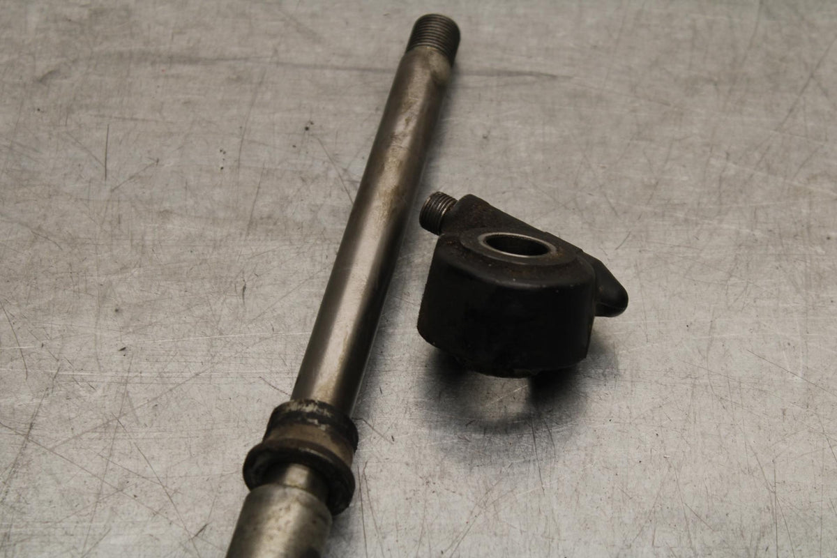00-01 KAWASAKI ZZR600 FRONT WHEEL RIM AXLE PIVOT BOLT BB568