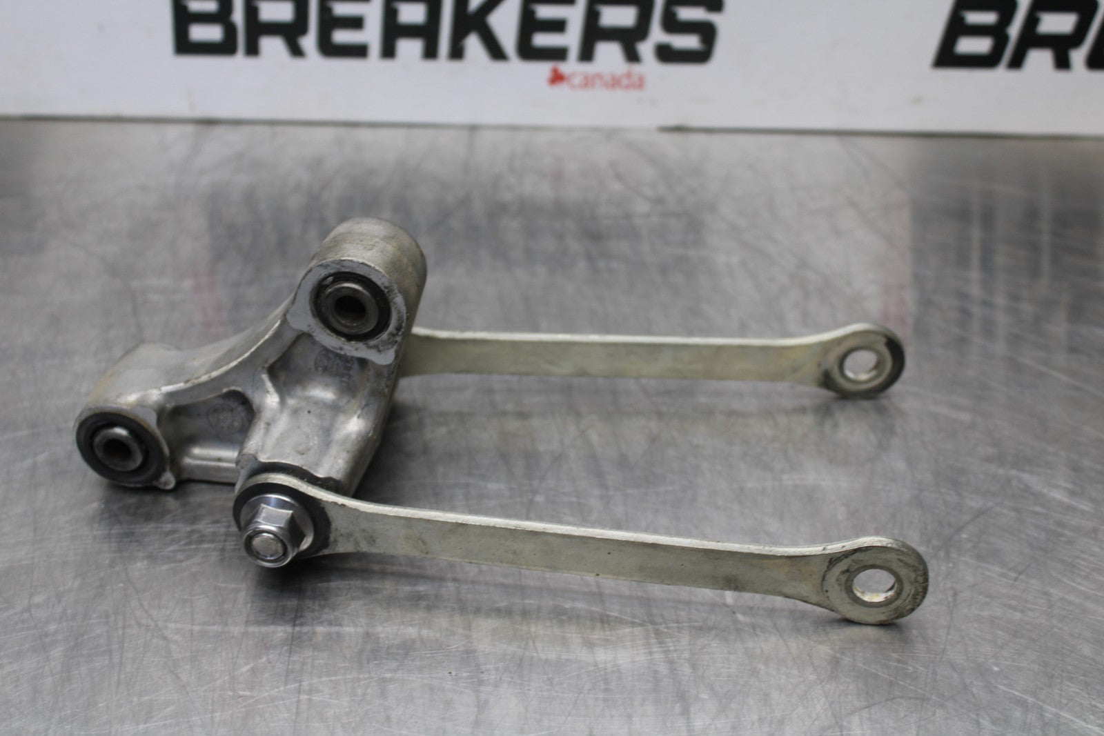 21-23 KAWASAKI NINJA ZX6R REAR DOGBONE SHOCK LINKAGE LINK BB179