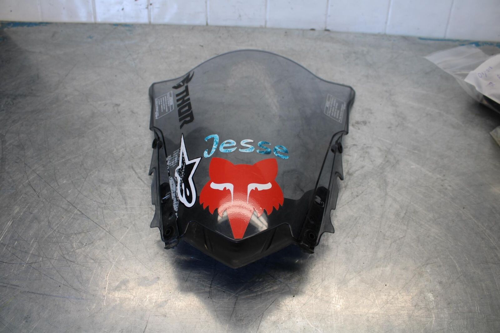 17-18 YAMAHA YZF R3 FRONT WINDSHIELD WINDSCREEN  BB438 