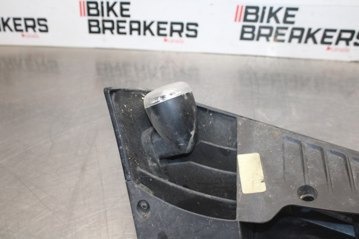 22 HARLEY-DAVIDSON PAN AMERICA 1250 LEFT MID SIDE FAIRING COWL & LIGHT BB9