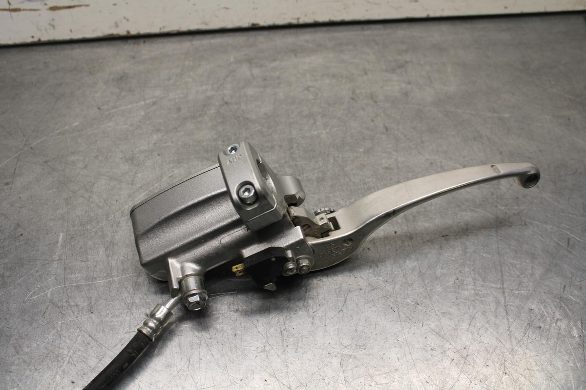 2013 Suzuki Boulevard C50T FRONT BRAKE MASTER CYLINDER BB625