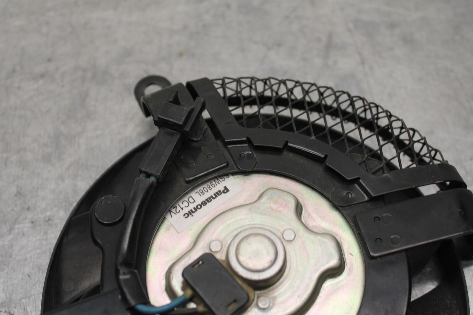 06-07 SUZUKI GSXR 600 ENGINE RADIATOR COOLING FAN BB104