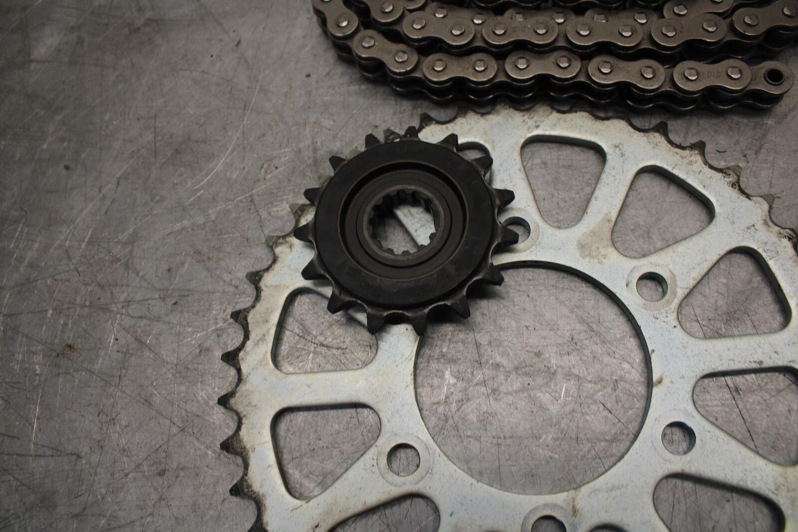 19-20 KAWASAKI NINJA ZX6R MAIN DRIVE CHAIN SPROCKET BB517
