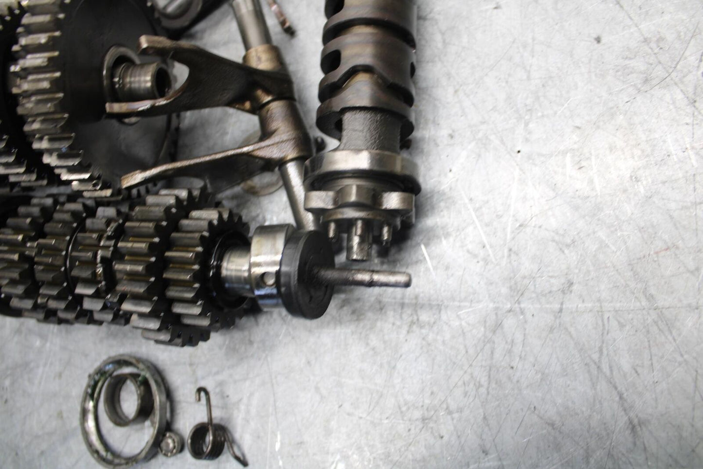 2007 Suzuki GSXR600 ENGINE MOTOR TRANSMISSION TRANNY GEARS 24120-01H00 BB540