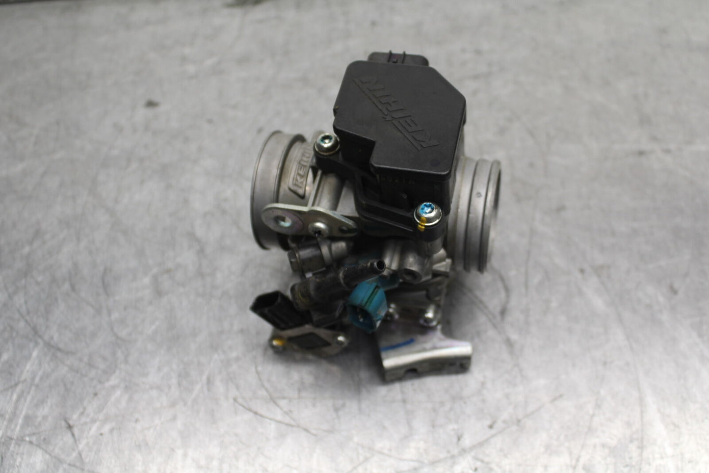 15-19 HONDA CBR300R MAIN FUEL INJECTORS / THROTTLE BODIES  BB112